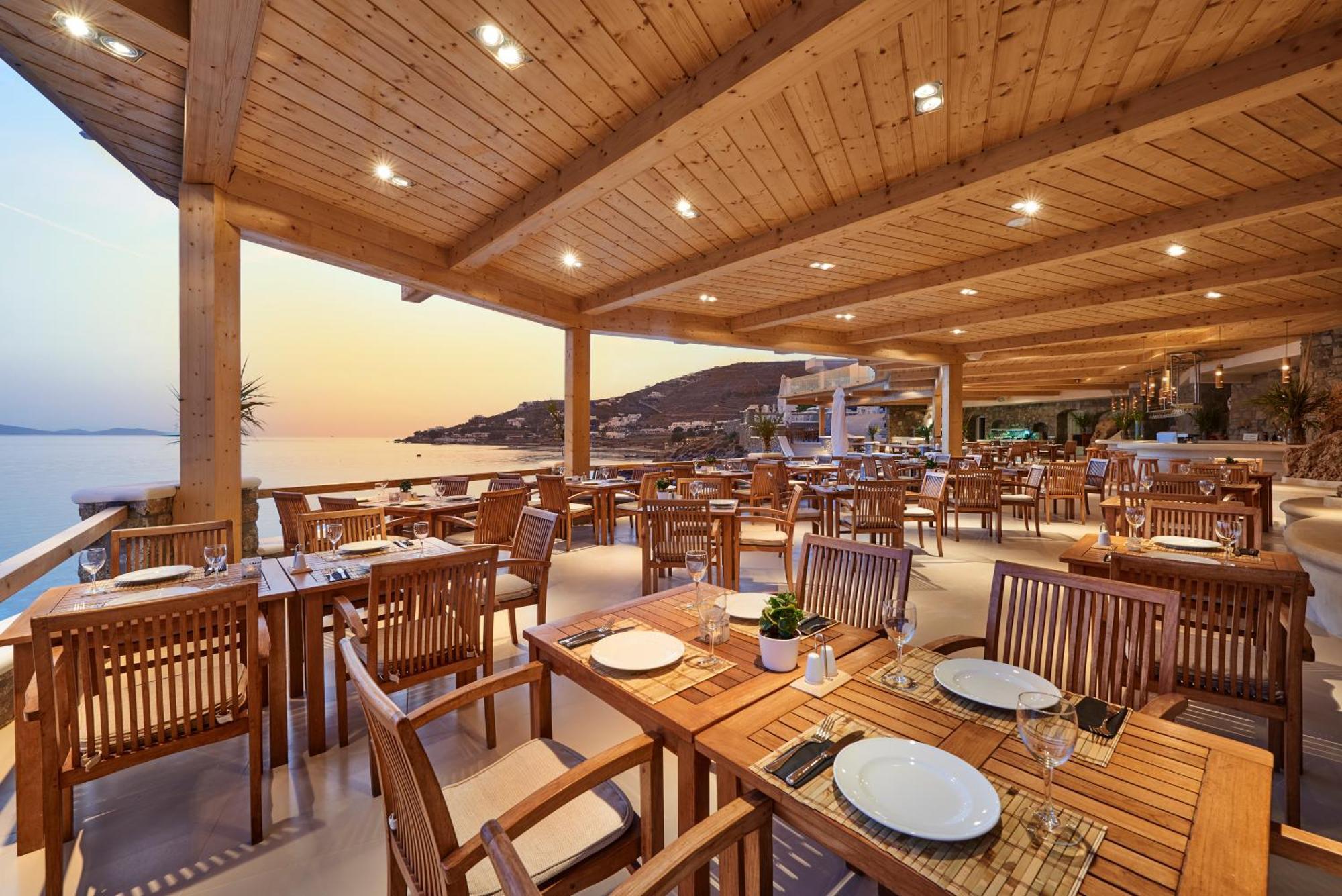 Saint John Hotel Villas & Spa Agios Ioannis Diakoftis Dış mekan fotoğraf Restaurant in Mykonos