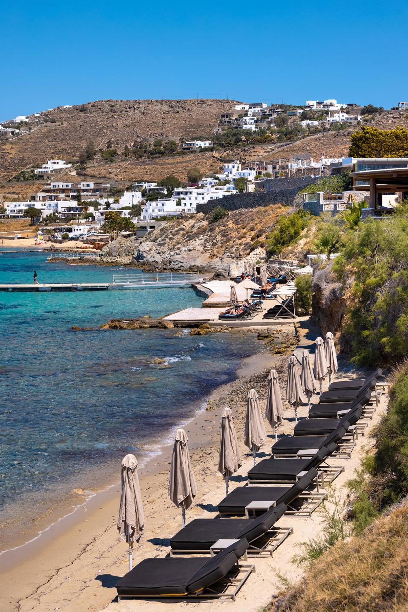 Saint John Hotel Villas & Spa Agios Ioannis Diakoftis Dış mekan fotoğraf A beach in Mykonos